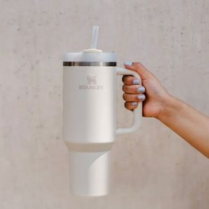 Stanley Quencher H2.O Flowstate Tumbler 40oz - Cream